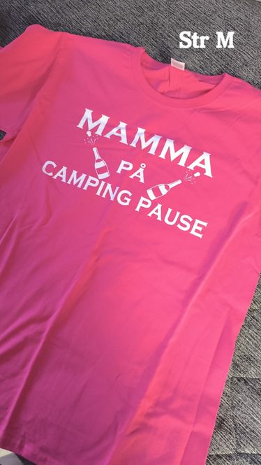 Hovedbilde Mamma på campingpause (m)